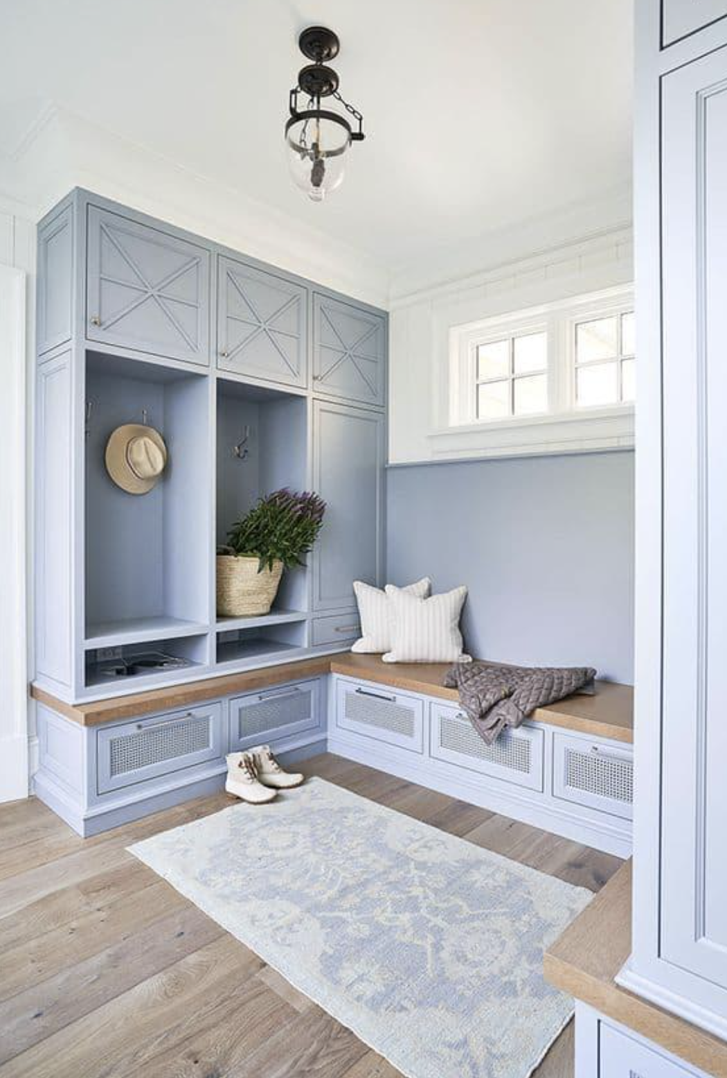 Custom coastal mudroom built-ins and interior millwork